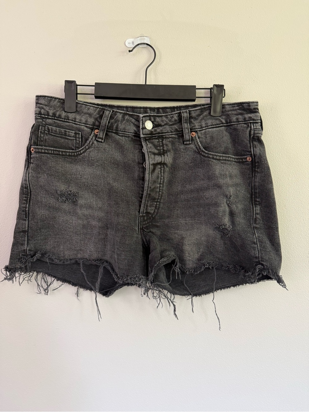Old Navy Black Distressed Denim Cutoff Shorts